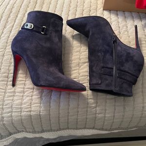 Blue suede boots and I absolutely love but they’re half a size too big for mr